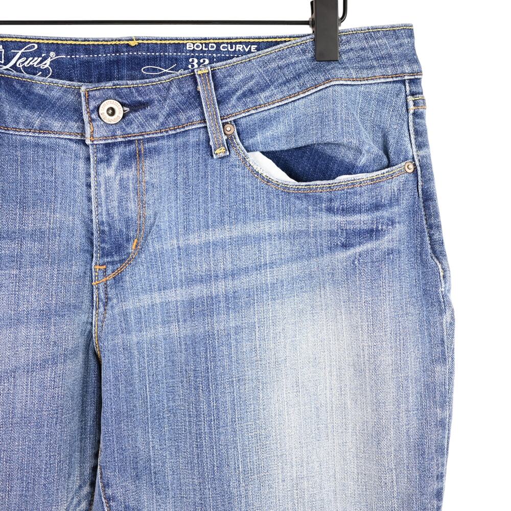 Levi’s Bold Curve Jeans, Size 32 - Picture 3 of 10
